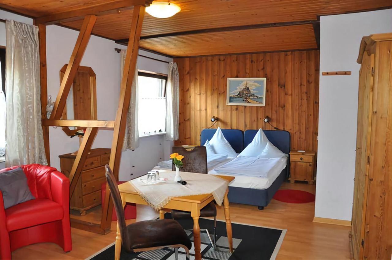 Bauer'S Pension-Restaurant-Catering Grosshabersdorf Экстерьер фото