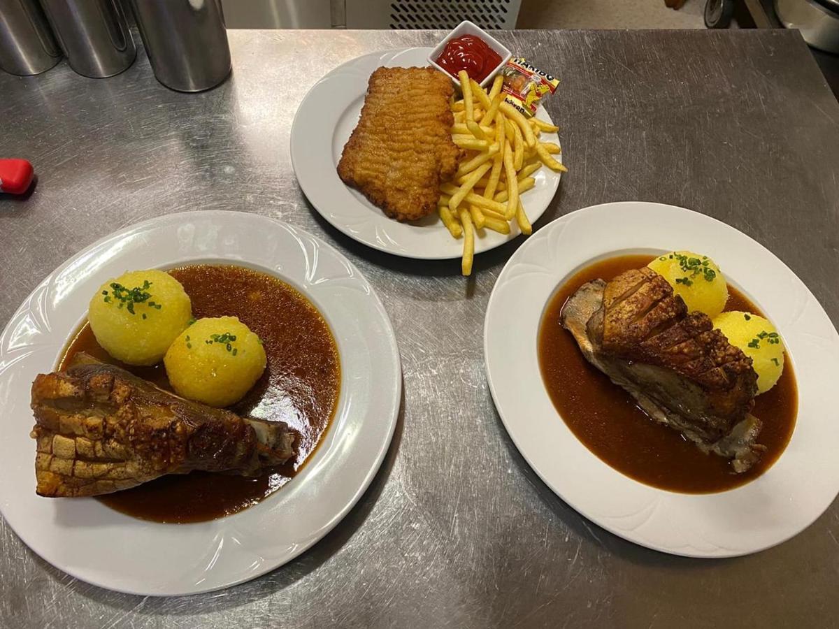 Bauer'S Pension-Restaurant-Catering Grosshabersdorf Экстерьер фото