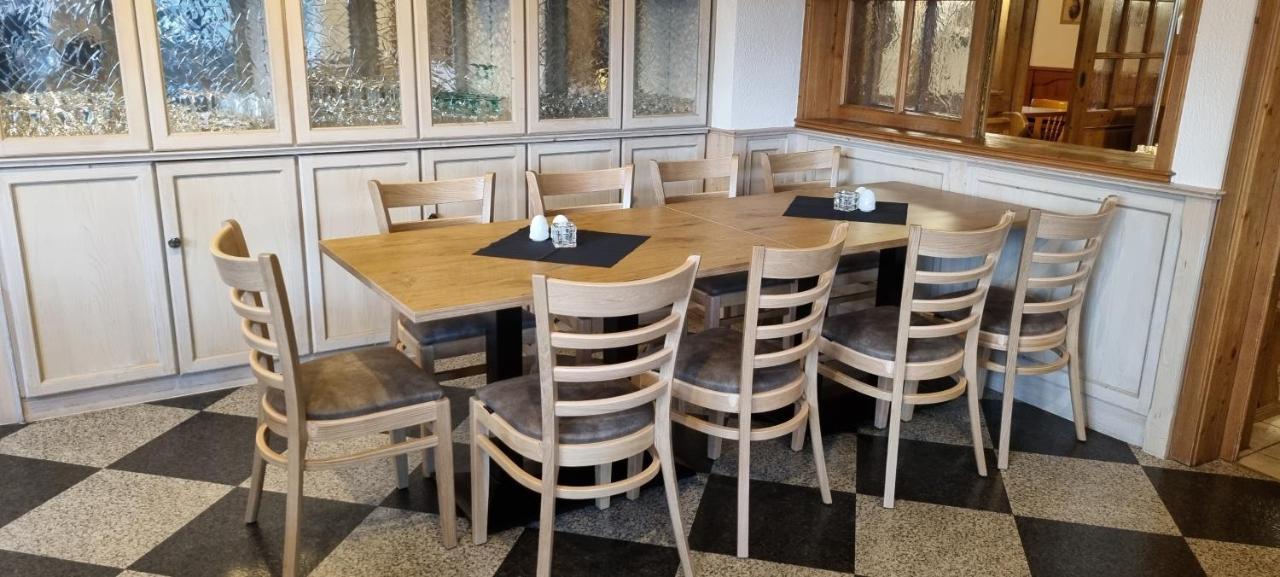 Bauer'S Pension-Restaurant-Catering Grosshabersdorf Экстерьер фото